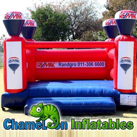 Branded inflatable — Remax